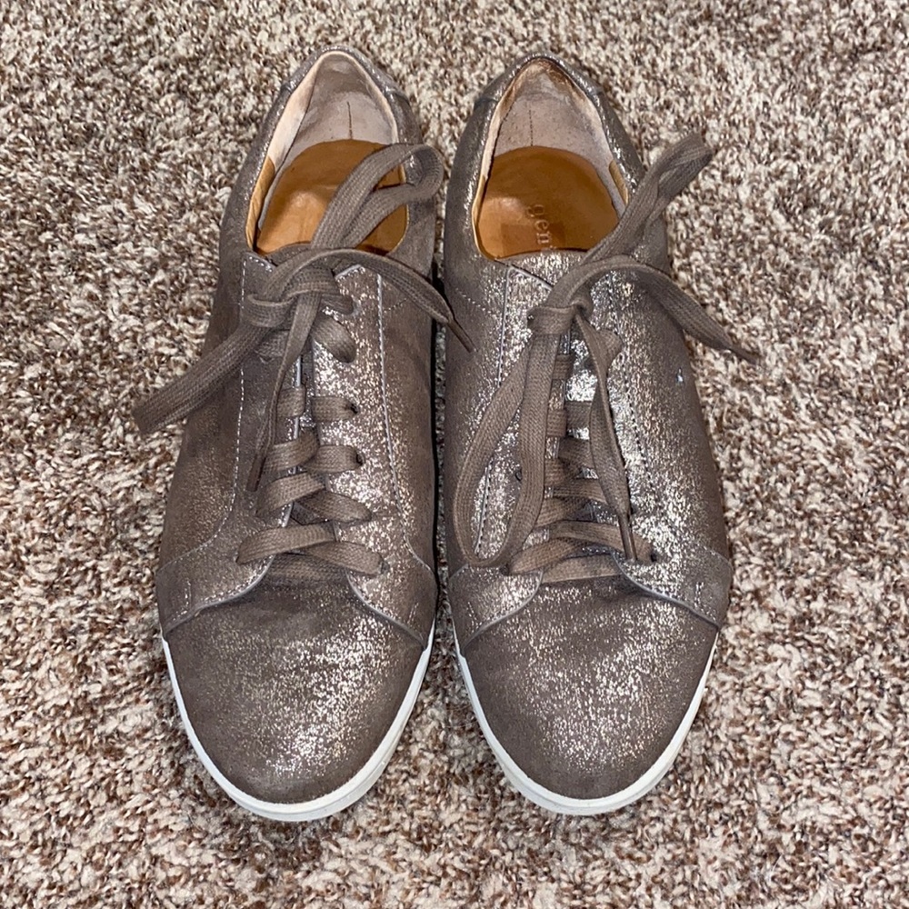 Kenneth Cole Sneakers